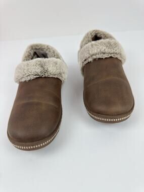 Skechers Womens 7.5 Cozy Campfire French Toast 2 Slippers Memory Foam Faux Fur